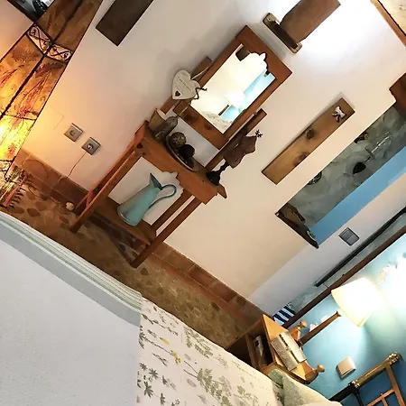 Holiday home La Sirena Perdida Rusticas Del Duraton Castro de Fuentiduena
